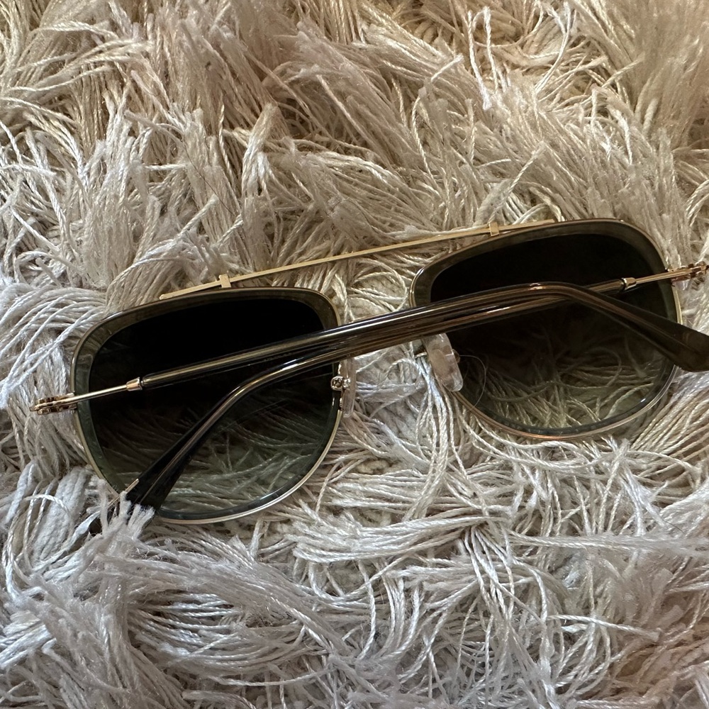 BRAND NEW KREWE breton sunglasses WITH CASE - Picture 4 of 5